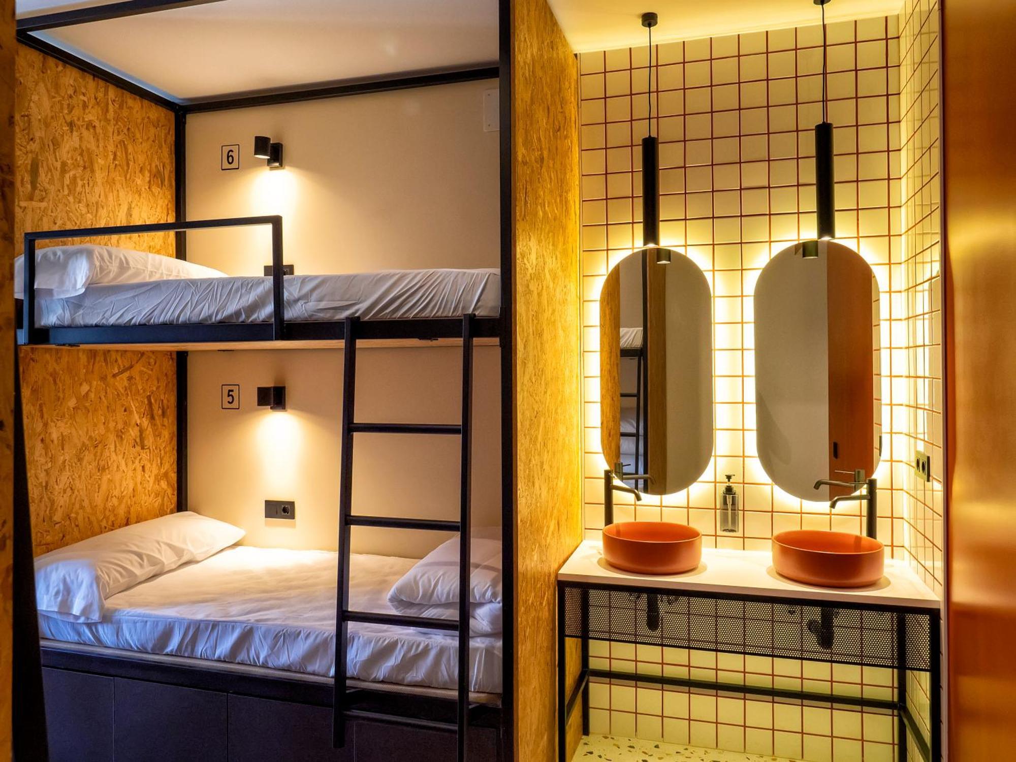 Wonder Hostel Toledo Buitenkant foto