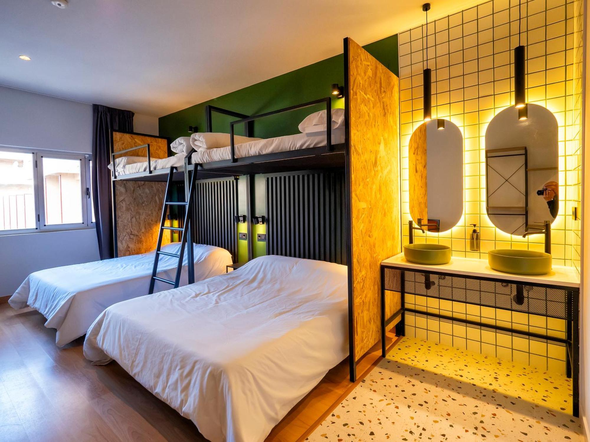 Wonder Hostel Toledo Buitenkant foto