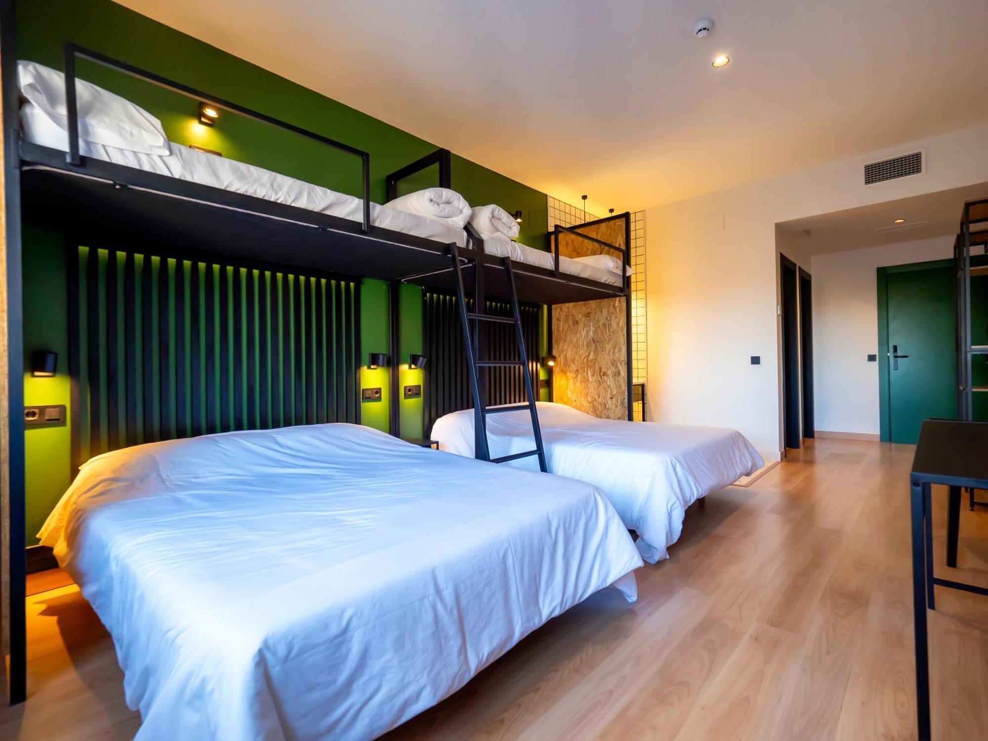 Wonder Hostel Toledo Buitenkant foto
